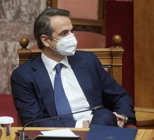 mitsotakis vouli 30 696x464 1