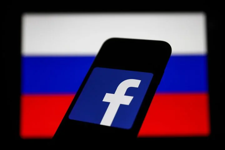 rosia facebook