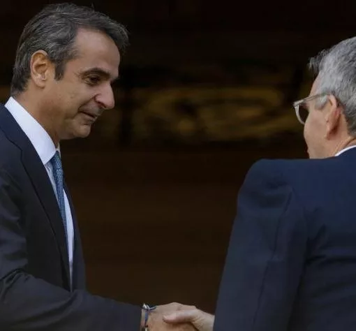 mitsotakis paiat 1