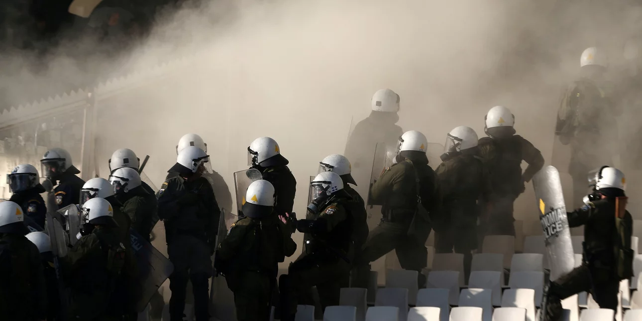 epeisodia telikos oaka mat.jpg