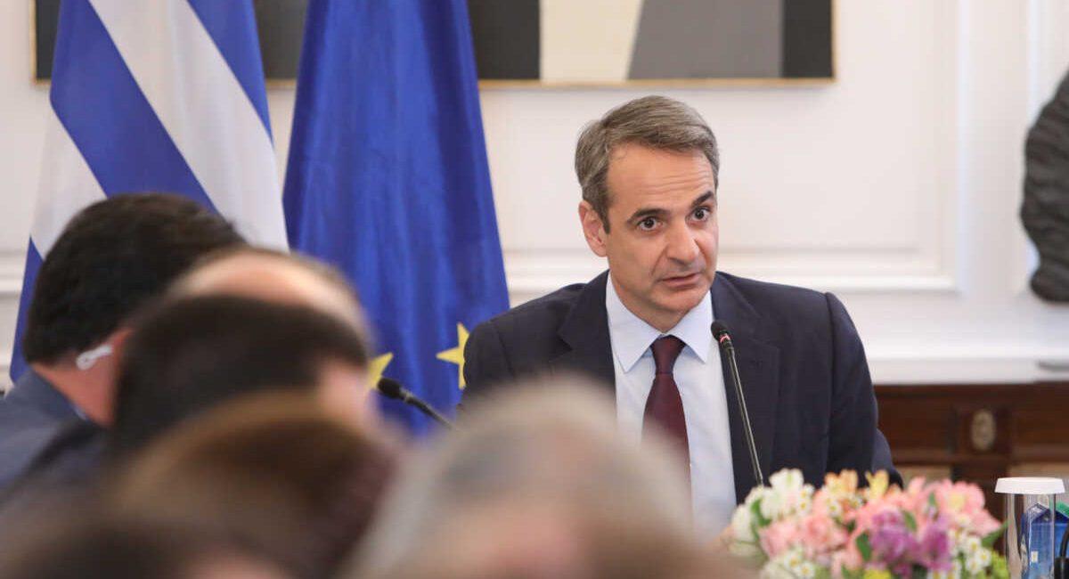 mitsotakis ypourgiko pap 1200x800 1 1200x650 1