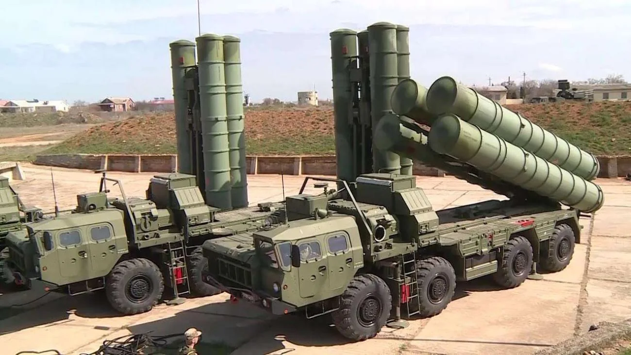 S300