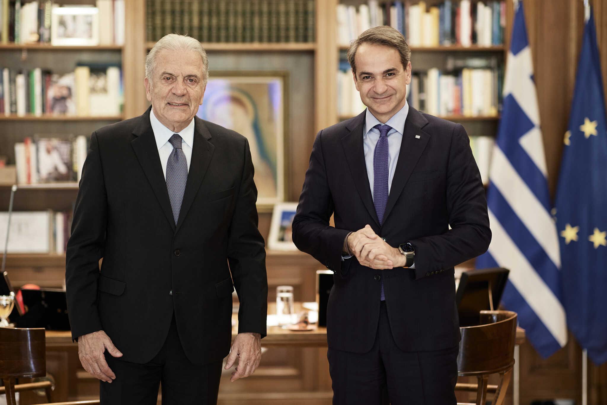 avramopoulos 2048x1366 1