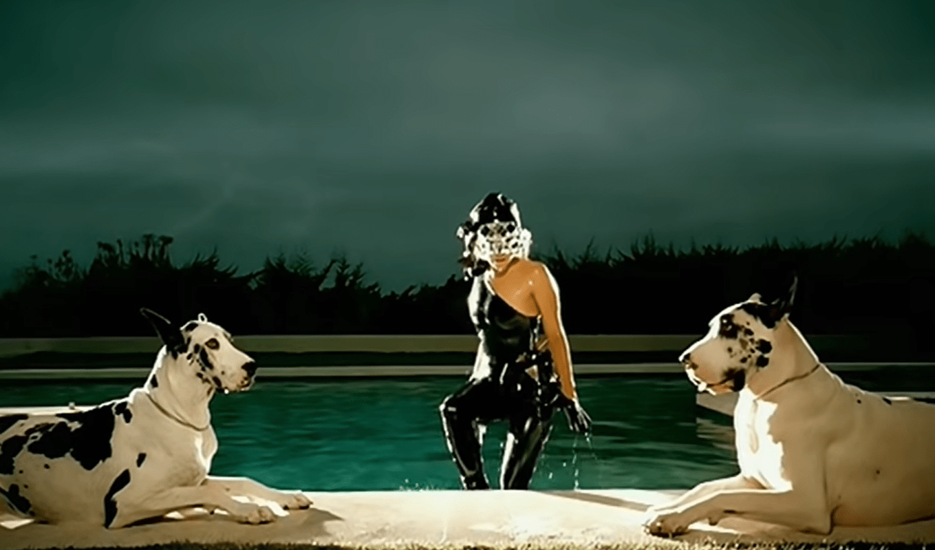 LADY GAGA