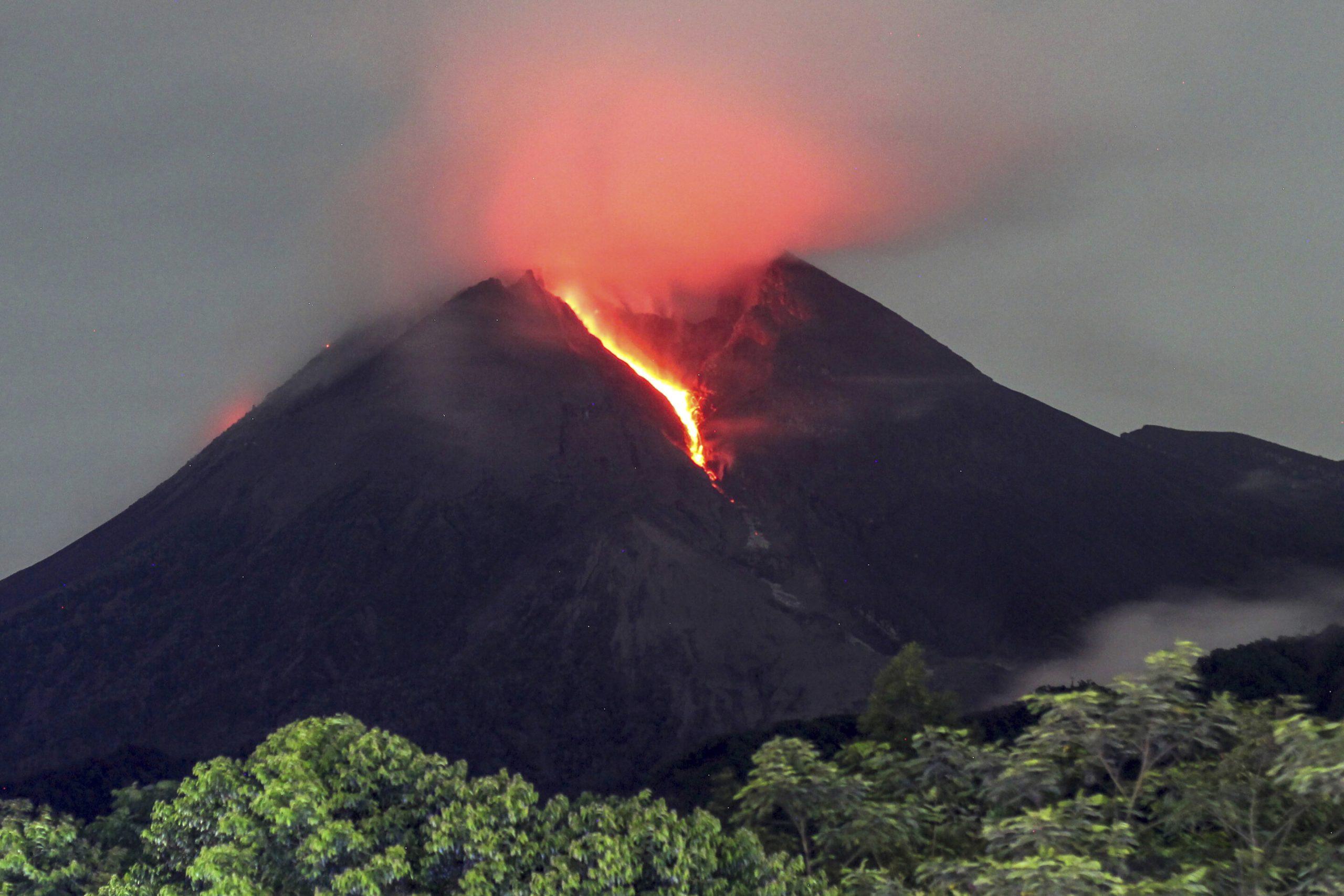 lava hfaisteio ifestio merapi indonesia 09090909028762 scaled