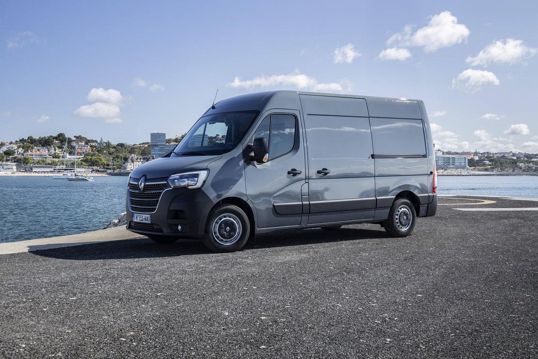 2019 New Renault MASTER press tests in Portugal 4low low