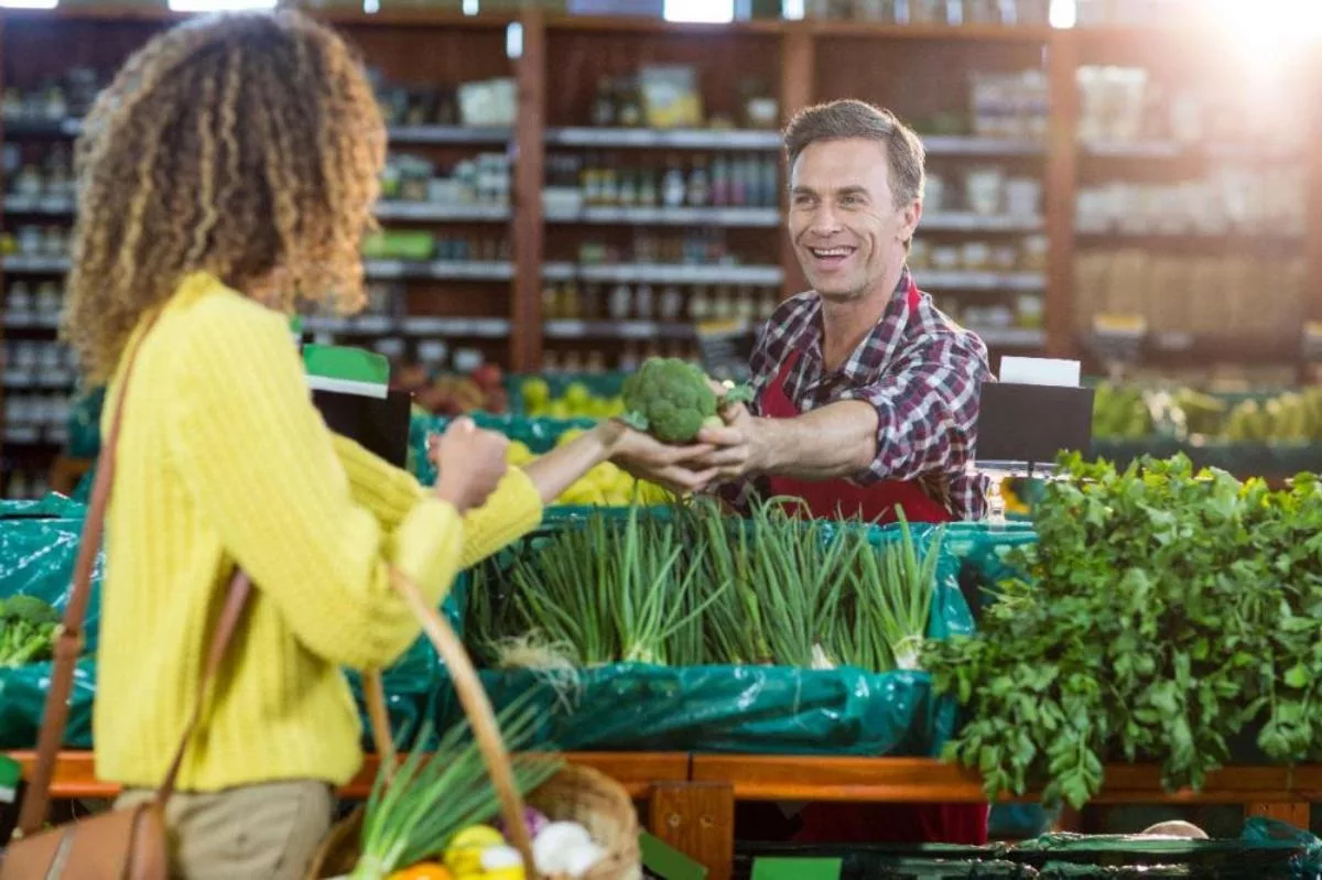 grocery store clerk manaviko katasthma katastgima politis polhths 0980909091 1