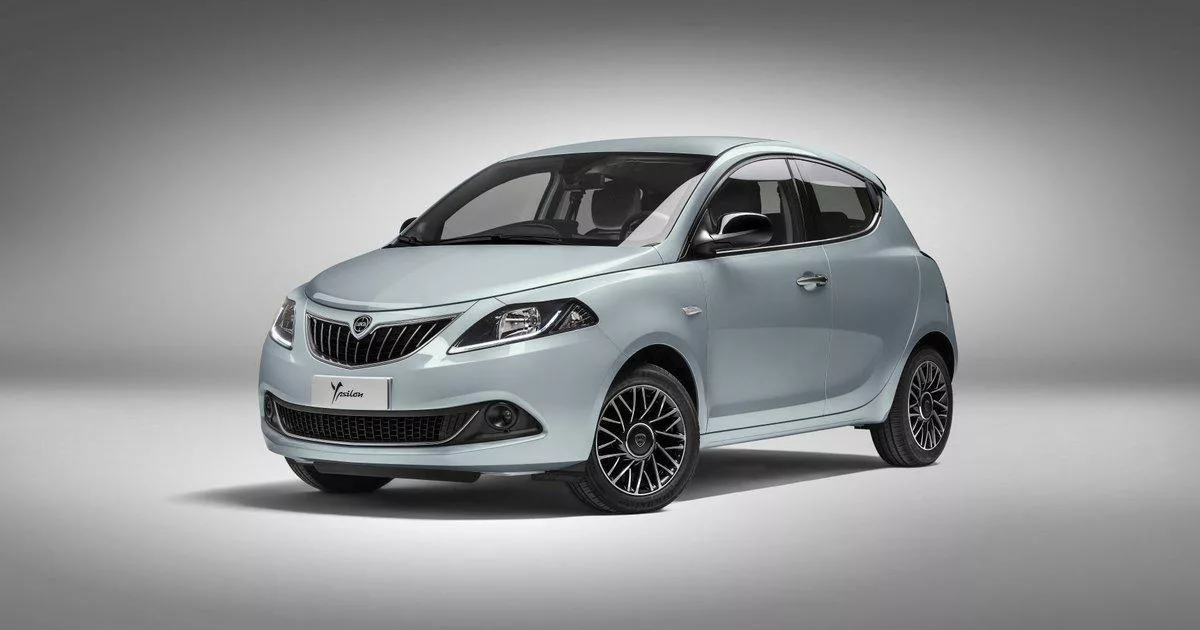 lancia ypsilon 12 5 2023