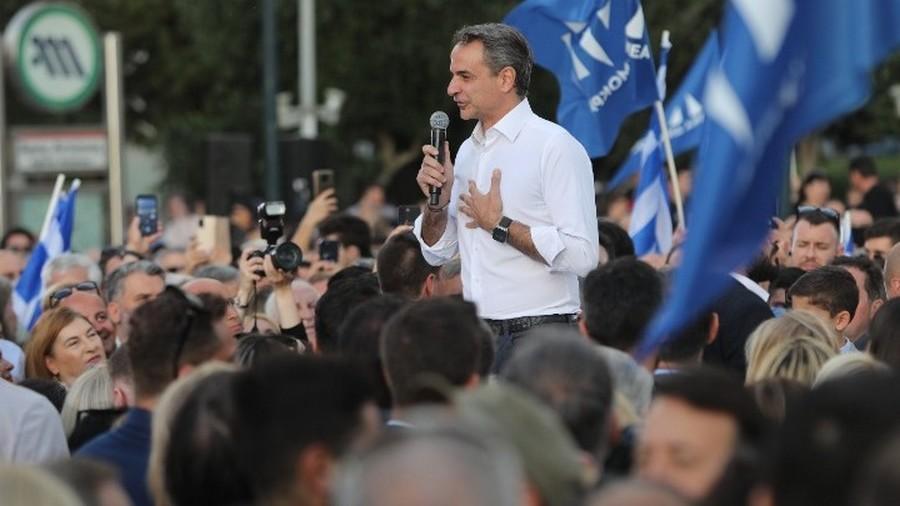 mitsotakis peristeri