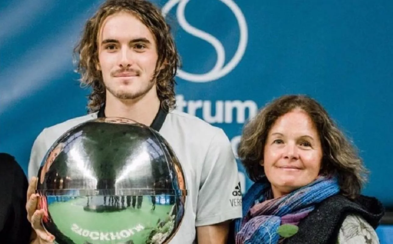 tsitsipas mhtera 89298198928111111111111111111111