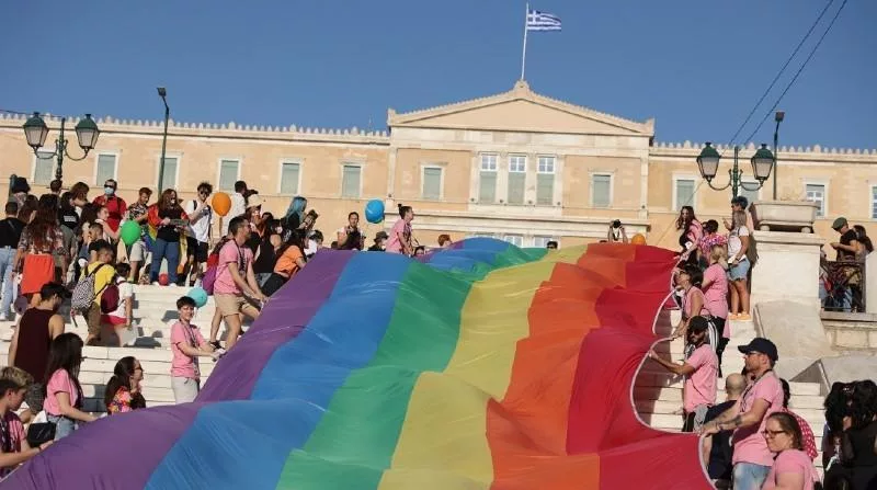athens pride parelasi iperifaneias bouli 1