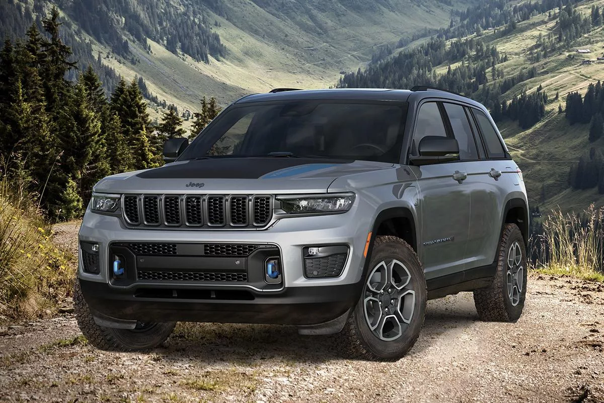 jeep grand cherokee 18 6 2023