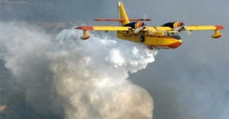 pirosvestiko aeroplano e1688037790453