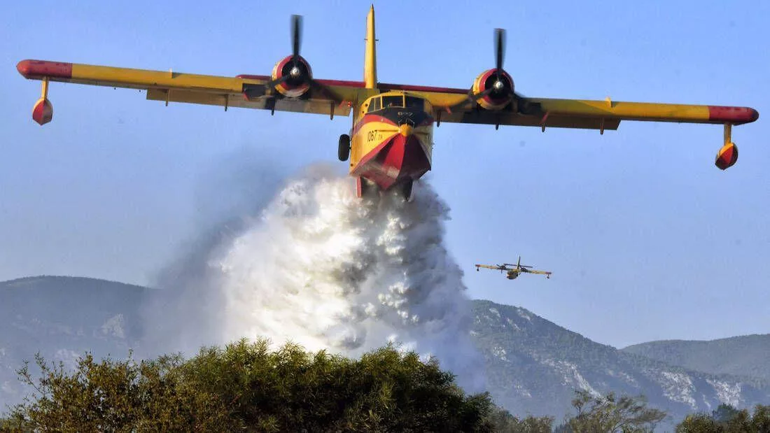 canadair fotia oioioi