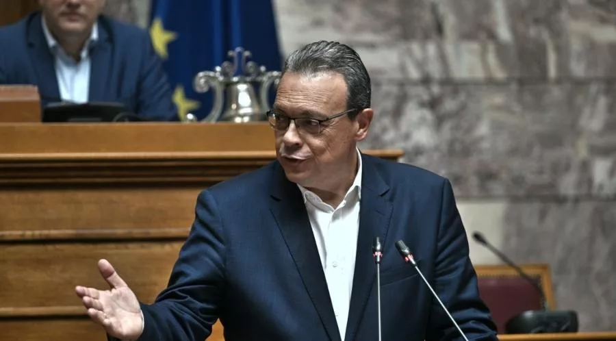 famellos ko 1111.jpg