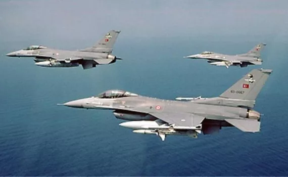 tourkika f16.jpg