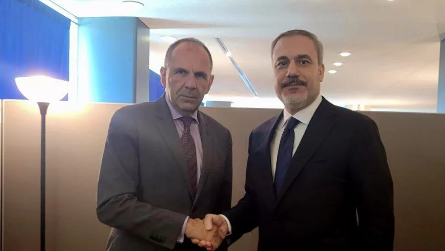Ο Γιώργος Γεραπετρίτης συναντήθηκε με τον Τούρκο ομόλογό του Γεραπετρίτη Χακάν Φιντάν στον ΟΗΕ 1 gerapetritis fintan 10 e1695142031507.jpg