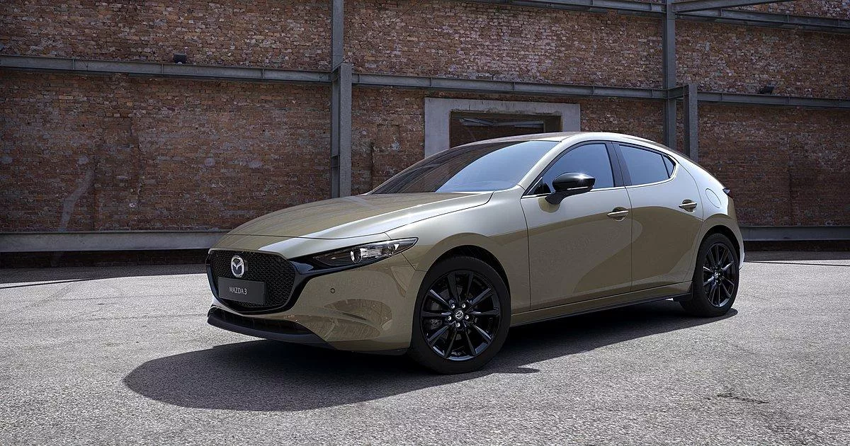 mazda 3 21 9 2023.jpg