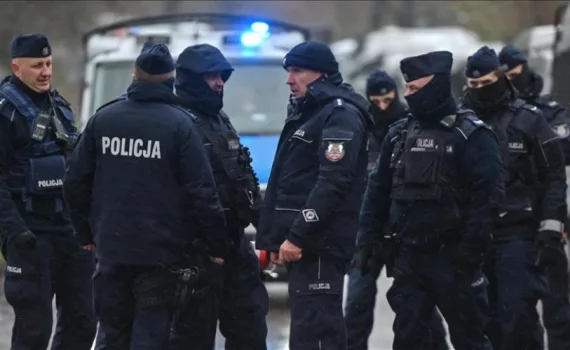 police Poland 011122.jpg