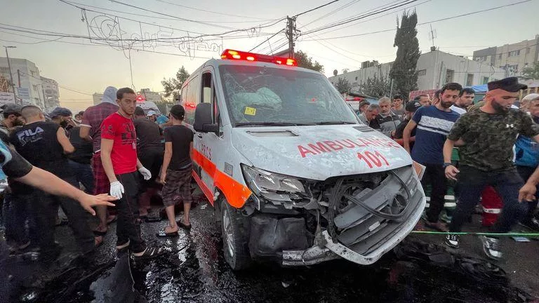 ambulance-shifa-gaza-1.jpg