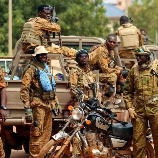 burkina-faso-army-stratiotes-090909090.jpg