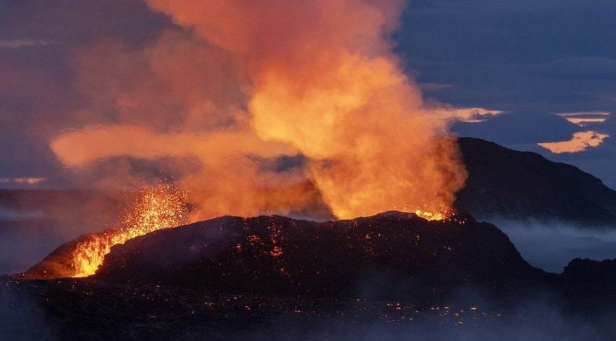 iceland-volcano-hfaisteio-123334.jpg