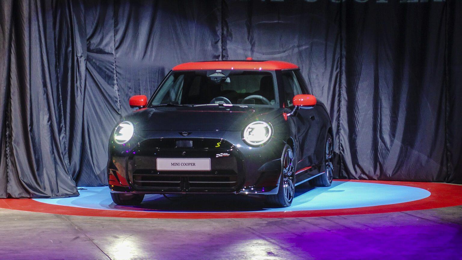 mini-cooper-04-11-2023-02-1536x864-1