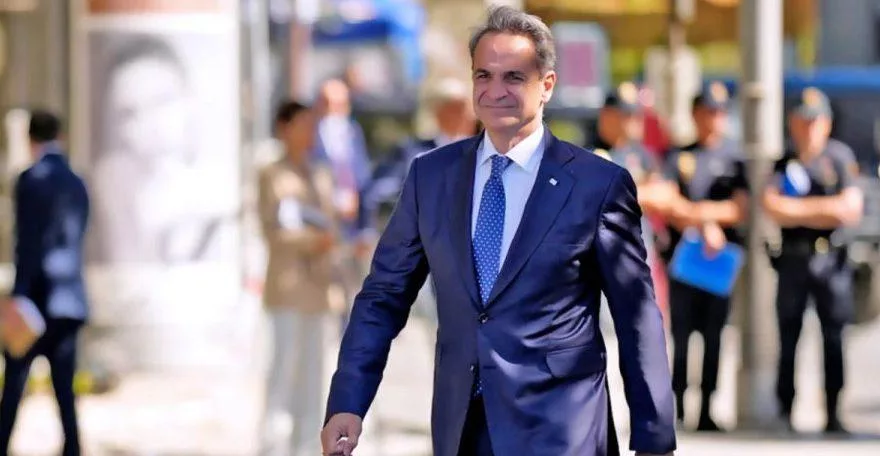 mitsotakis-e1699705821517-2.jpg