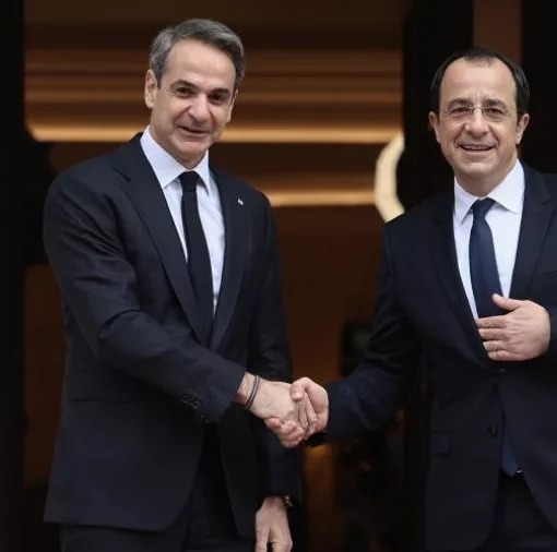 mitsotakis-xristodoulidis-2111122.jpg