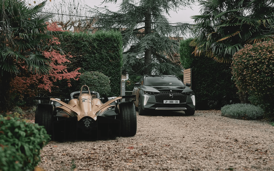 ds-4-e-tense-111