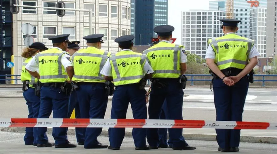 Dutch-police-netherlands-1123312.jpg