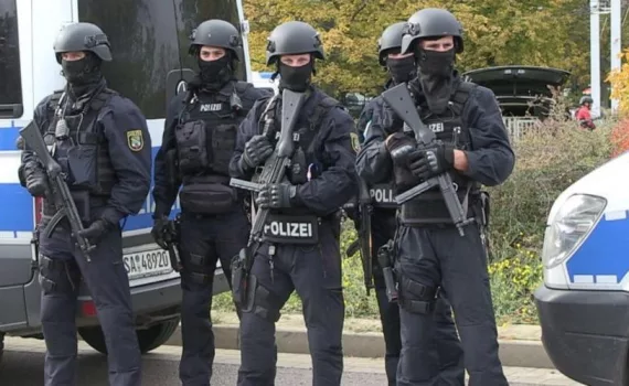 germany-police-12-09012