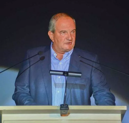 kostas karamanlis