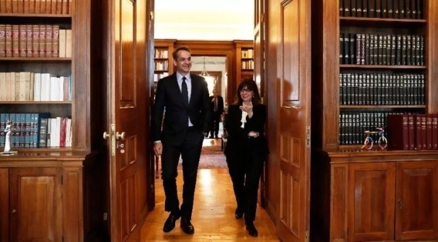 mitsotakis-sakellaropoulou-21221111.jpg