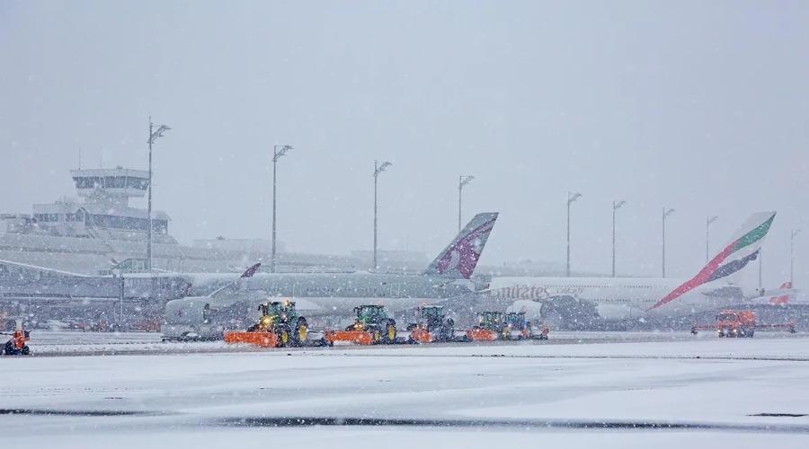 munich-airport-snow-121