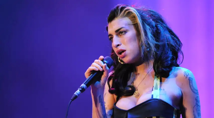 amy winehouse 7511.jpg