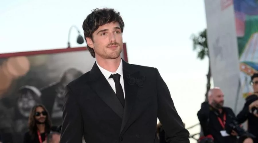 jacob elordi frankenstain 1211211.jpg