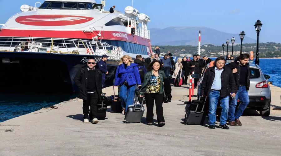 spetses syriza 122112111.jpg