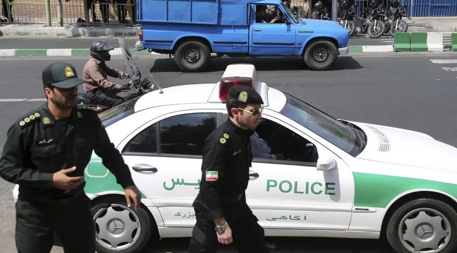 Iran Police 111211212121 1.jpg