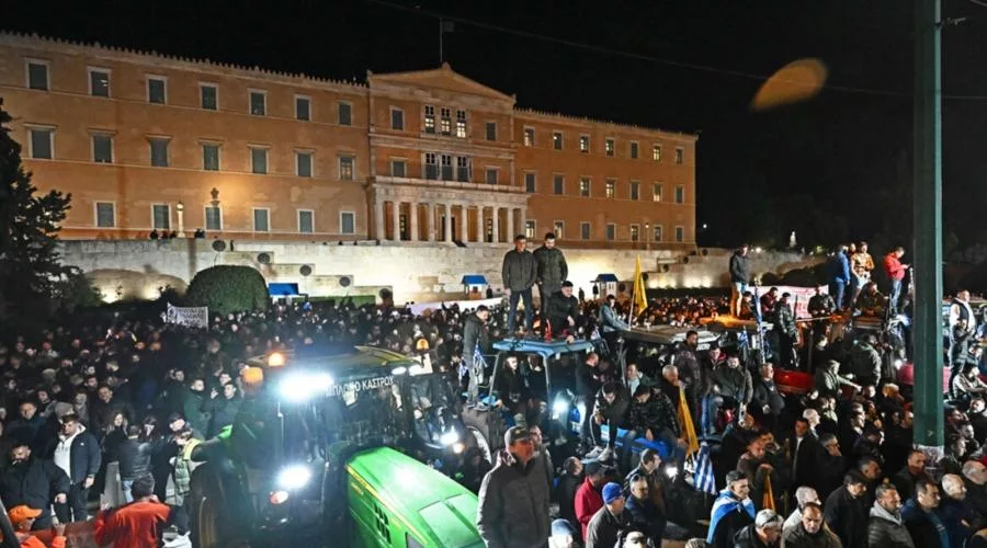 agrotes trakter syntagma athina 1221211.jpg