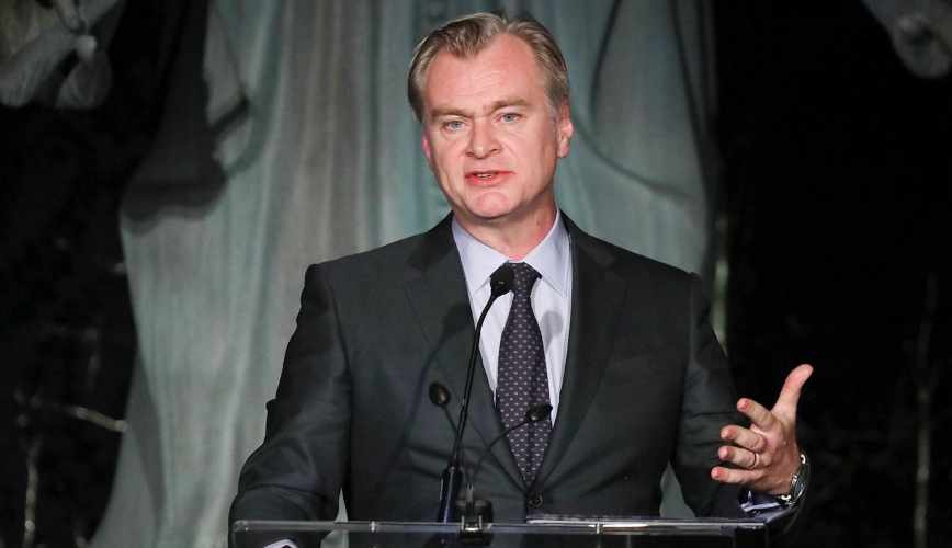 christopher nolan 1221221111.jpg