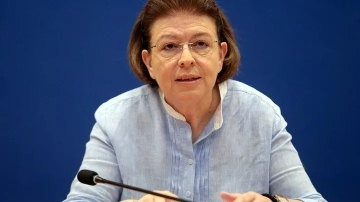 lina mendoni