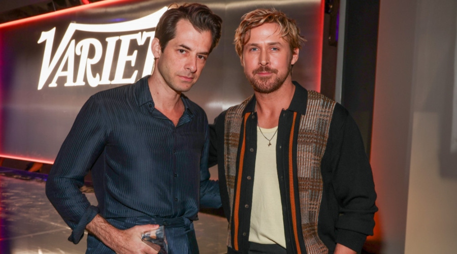 mark ronson and ryan gosling 1111.jpg