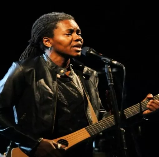 tracy chapman 2001111111.jpg