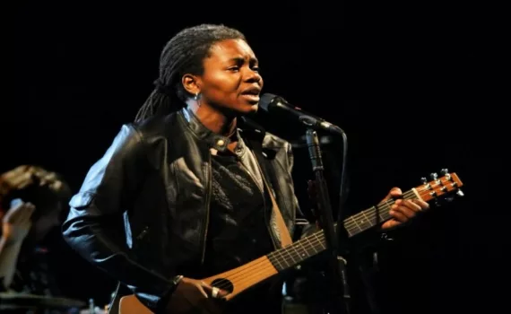 tracy chapman 2001111111.jpg