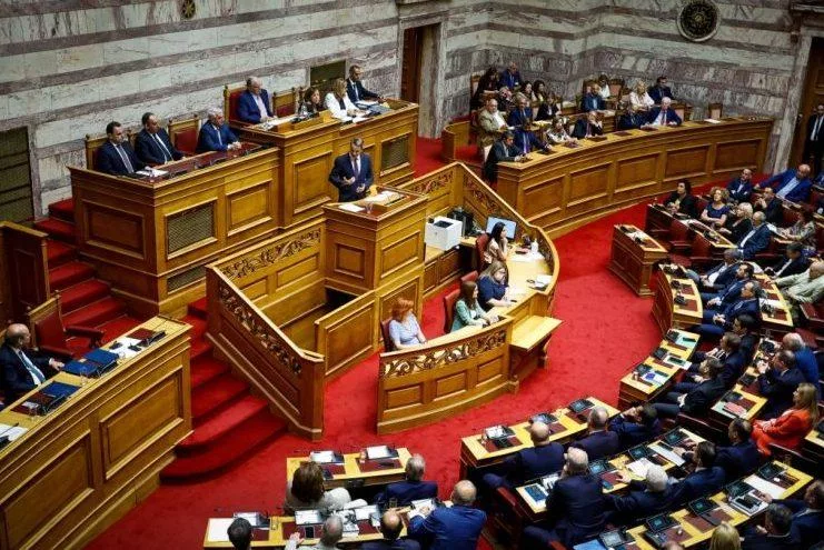 Νομοσχέδιο για ομόφυλα: Διόρθωση αποτελέσματος – Δεν είχε προσμετρηθεί σωστά η ψήφος του βουλευτή της ΝΔ Γ. Καρασμάνη 1 vouli 2 e1708077389553.jpg