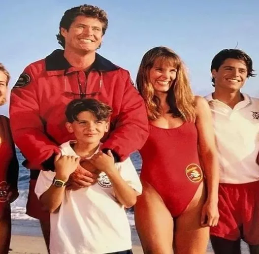 baywatch 21121 11111 1.jpg