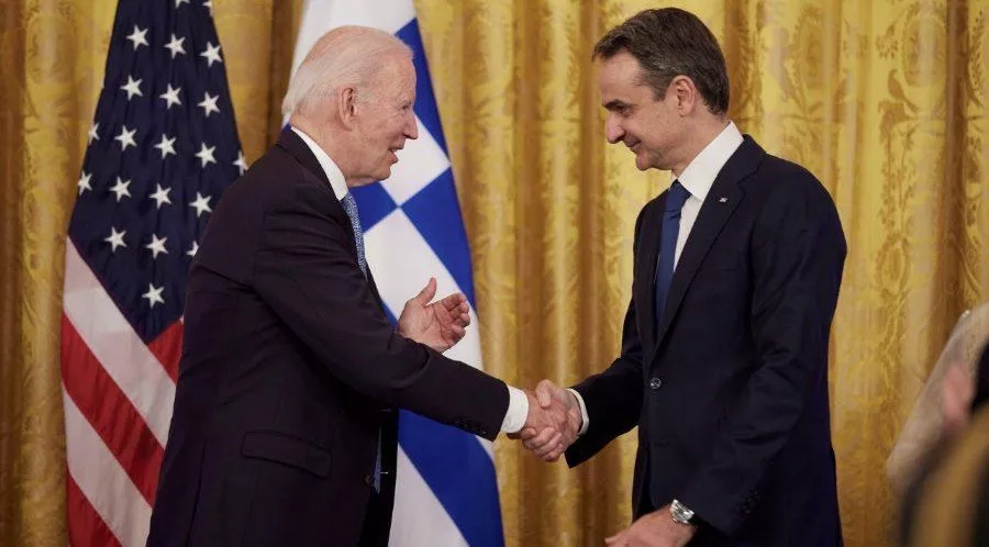 mitsotakis biden 21111 e1711631917828.jpg