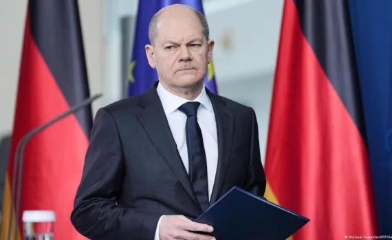 olaf scholz 212 222.jpg