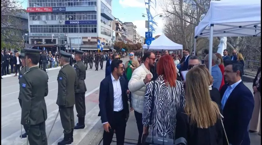parelasi trikala22222.jpg